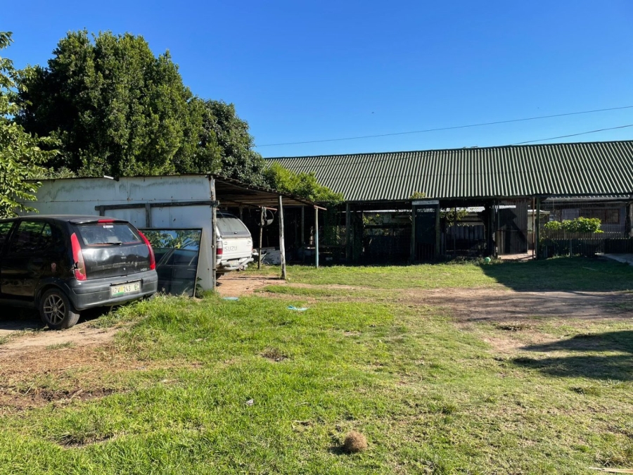 5 Bedroom Property for Sale in East Bank Eastern Cape
